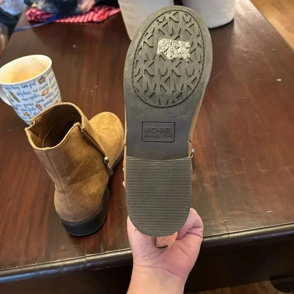 Michael Kors Emma Latica caramel girls booties size 5 - Picture 6 of 9